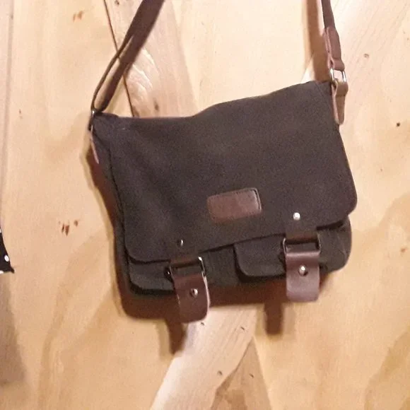 New Canas/Leather Cross Over Bag - Picture 2 of 3